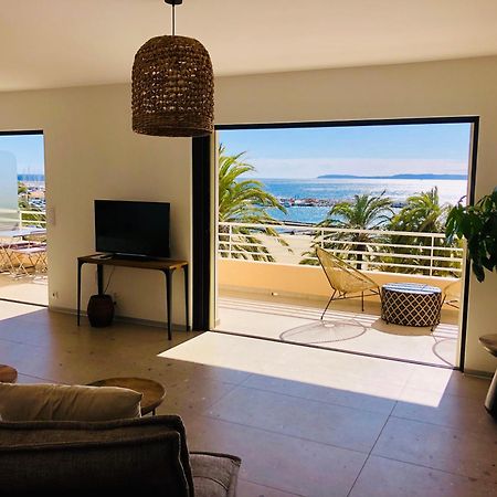לה לבאנדו Appartement T3 Lumineux Traversant Totalement Neuf En Face De La Plage Front De Mer Vue Sur Les Iles Vue Mer Panoramique Assuree Residence De La Plage Centre Ville Du Lavandou 3Eme Etage Avec Ascenseur Appartement T3 מראה חיצוני תמונה