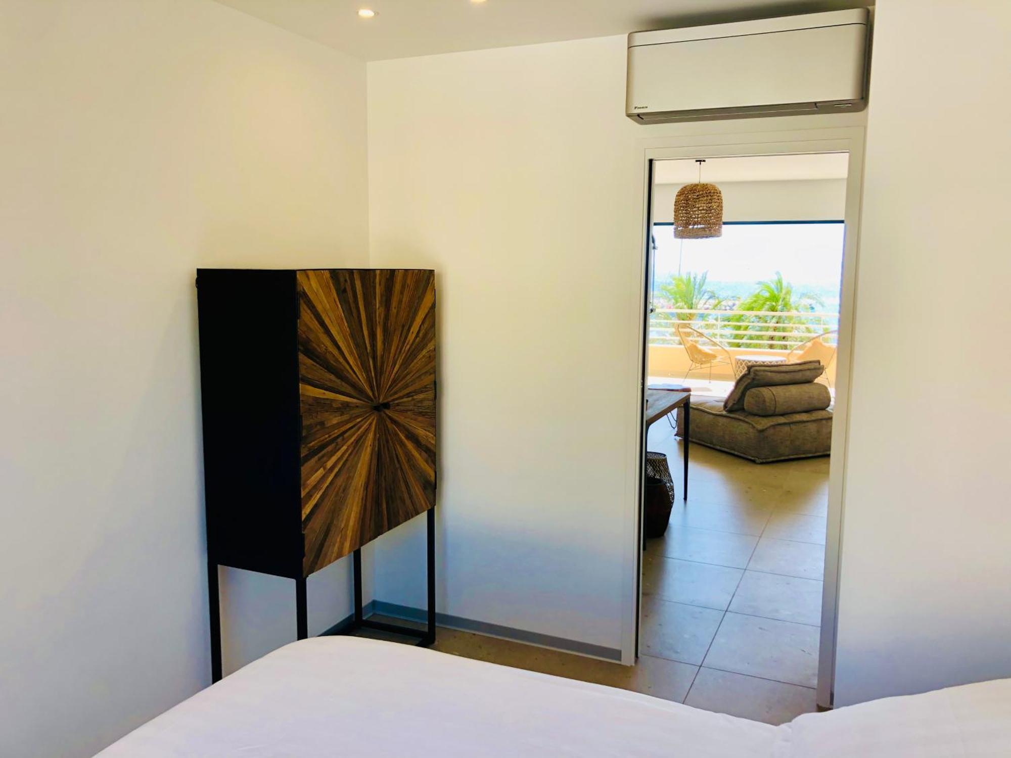 לה לבאנדו Appartement T3 Lumineux Traversant Totalement Neuf En Face De La Plage Front De Mer Vue Sur Les Iles Vue Mer Panoramique Assuree Residence De La Plage Centre Ville Du Lavandou 3Eme Etage Avec Ascenseur Appartement T3 מראה חיצוני תמונה