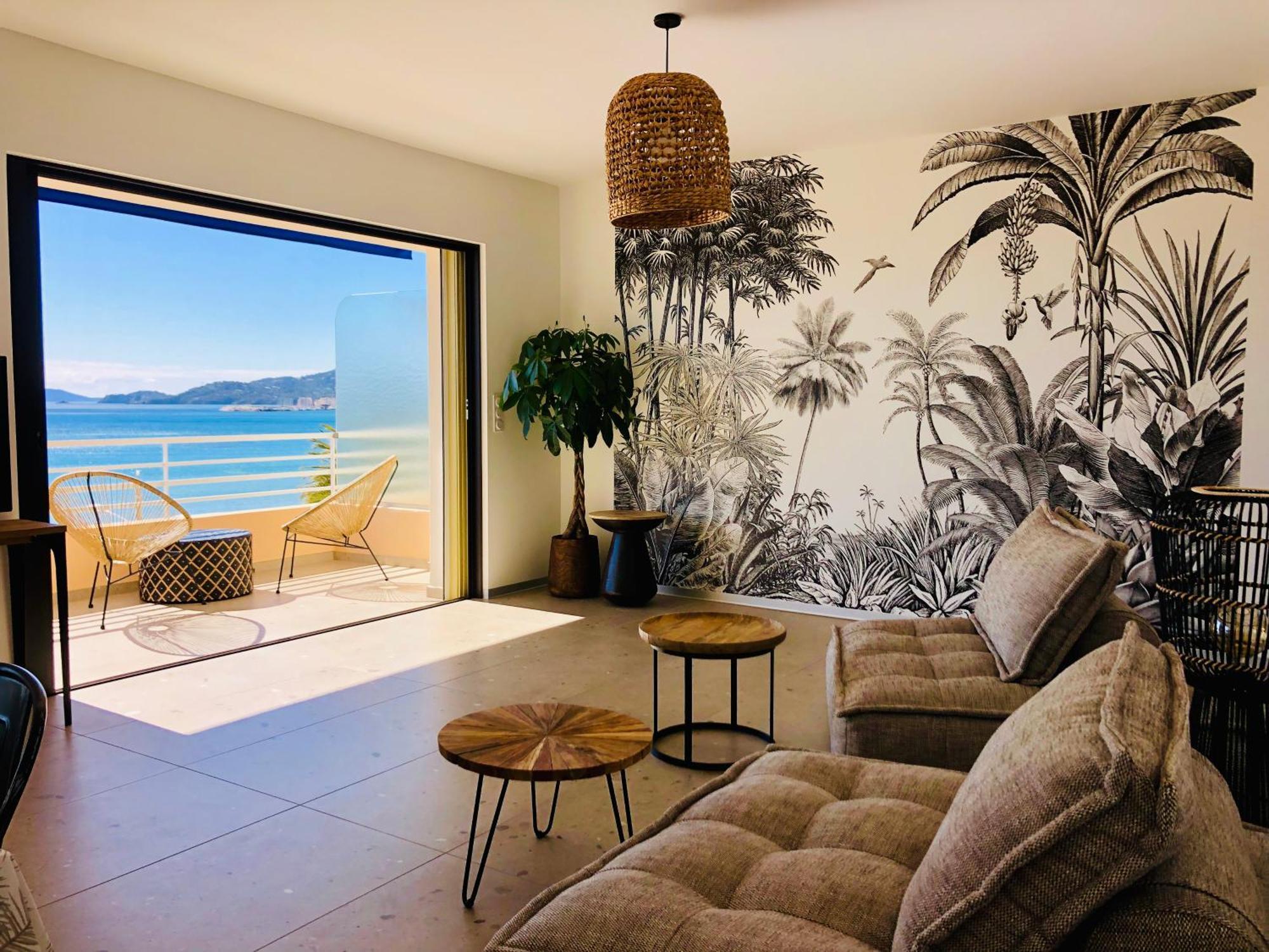 לה לבאנדו Appartement T3 Lumineux Traversant Totalement Neuf En Face De La Plage Front De Mer Vue Sur Les Iles Vue Mer Panoramique Assuree Residence De La Plage Centre Ville Du Lavandou 3Eme Etage Avec Ascenseur Appartement T3 מראה חיצוני תמונה